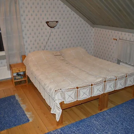 Farm stay Maatilamatkailu Heikin Tupa *