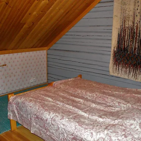 Maatilamatkailu Heikin Tupa Ylipaa